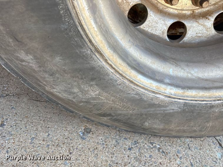 image for item OB9551 2005 Clement Industries Trailers Starlite end dump trailer