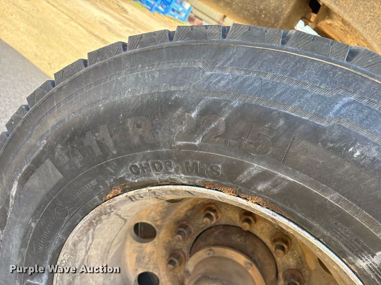 image for item OB9551 2005 Clement Industries Trailers Starlite end dump trailer