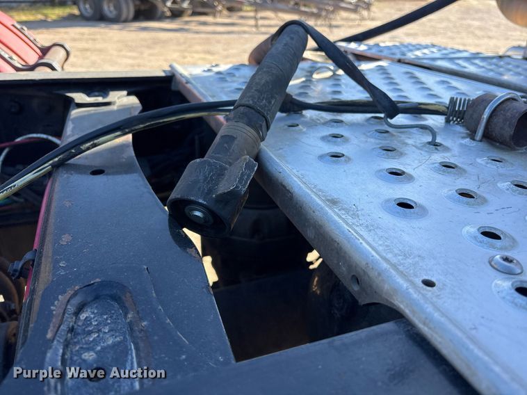 image for item OB9552 2019 Freightliner 122SD semi truck