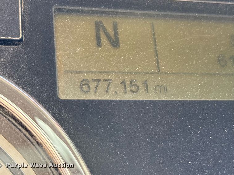 image for item OB9552 2019 Freightliner 122SD semi truck