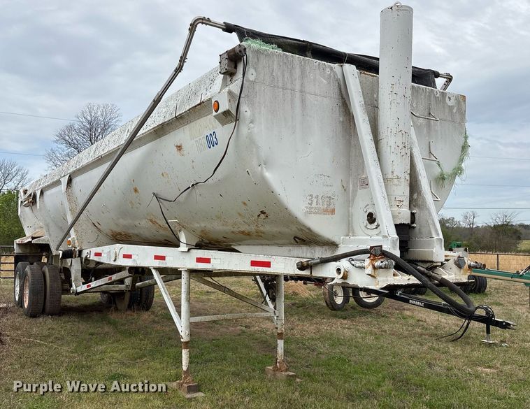 image for item OB9562 1997 Ranch end dump trailer 