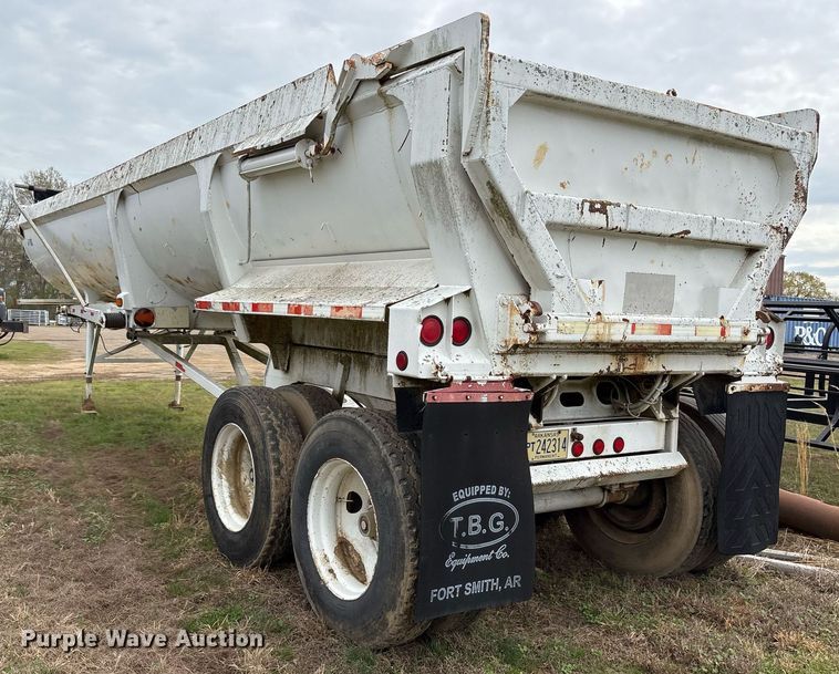 image for item OB9562 1997 Ranch end dump trailer 
