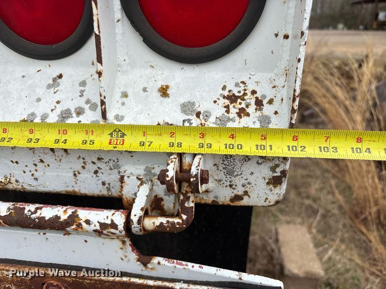 image for item OB9562 1997 Ranch end dump trailer 