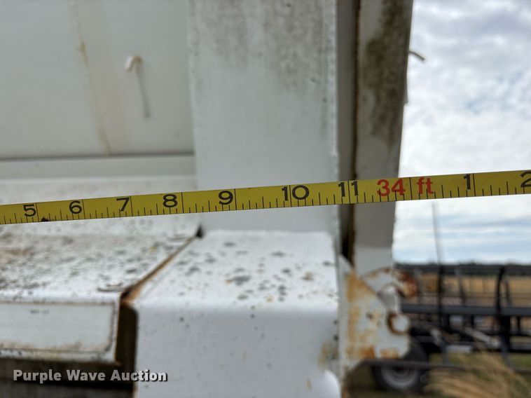 image for item OB9562 1997 Ranch end dump trailer 