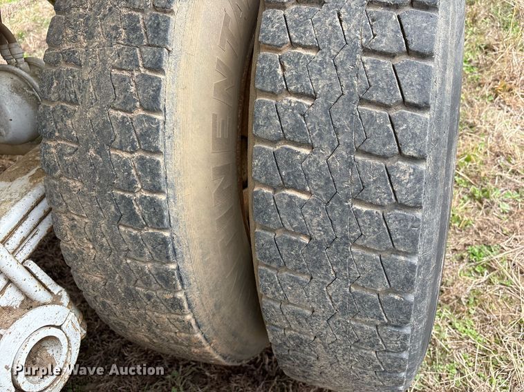 image for item OB9562 1997 Ranch end dump trailer 