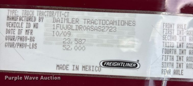 image for item OK9452 2010 Freightliner Cascadia semi truck