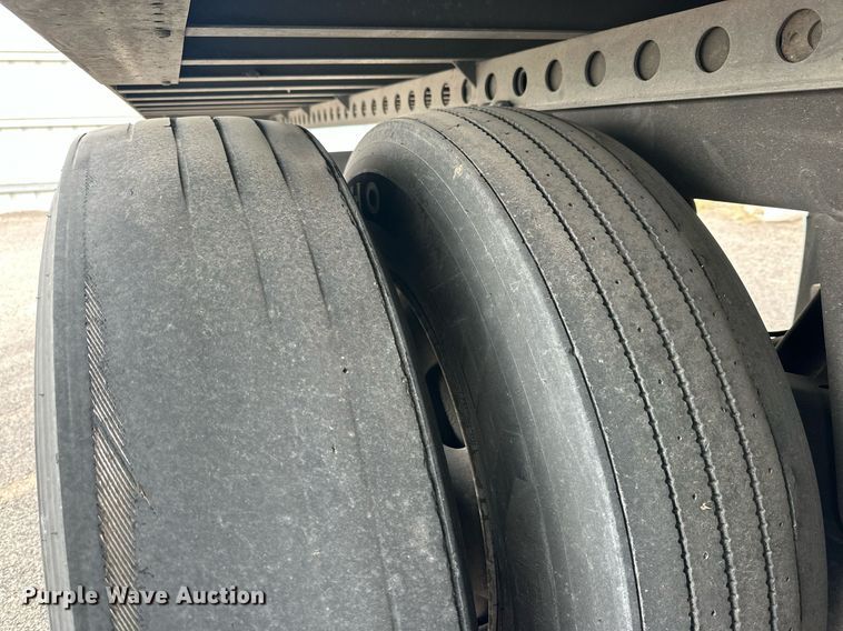 image for item YA0011 2023 Hyundai Translead dry van trailer