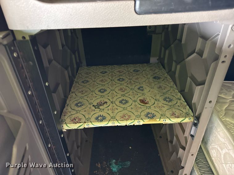 image for item YA0370 2018 Freightliner Cascadia semi truck