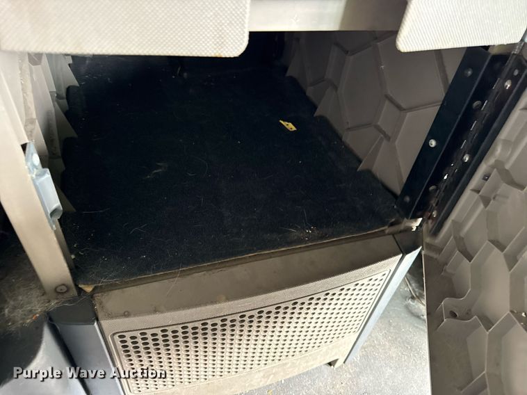 image for item YA0370 2018 Freightliner Cascadia semi truck