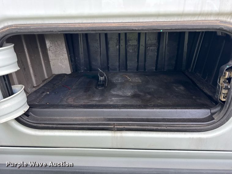 image for item YA0371 2018 Freightliner Cascadia semi truck