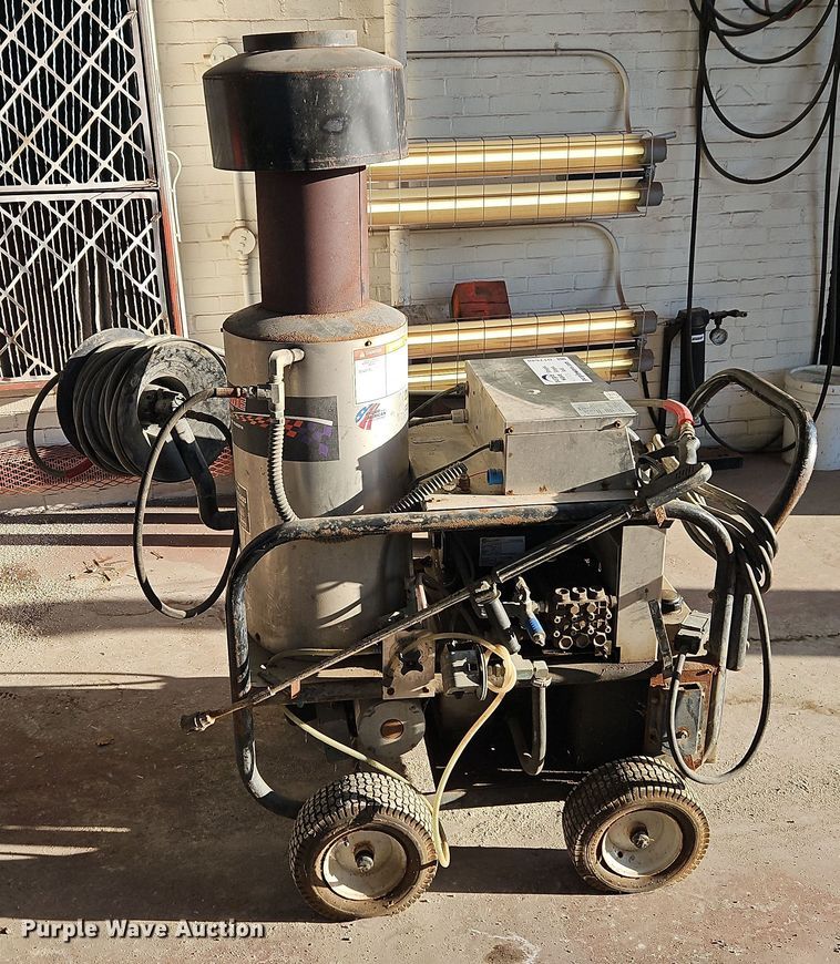 image for item DT7646 Alkota 420X4XUL hot pressure washer