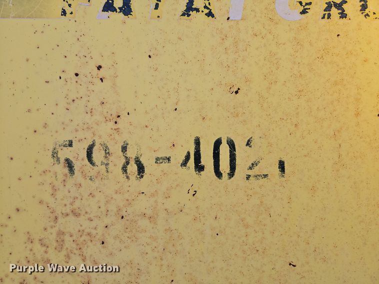 image for item DT7648 Bomag BF815 paver