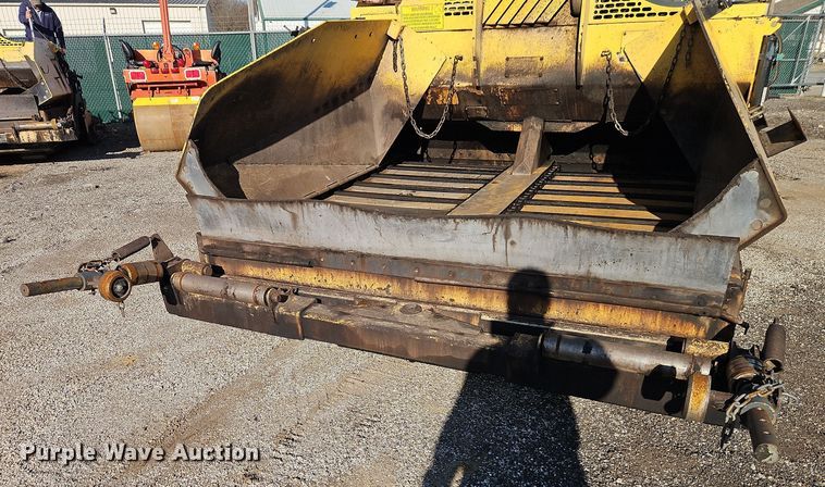 image for item DT7649 Bomag BF815 paver