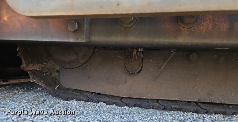 image for item DT7649 Bomag BF815 paver