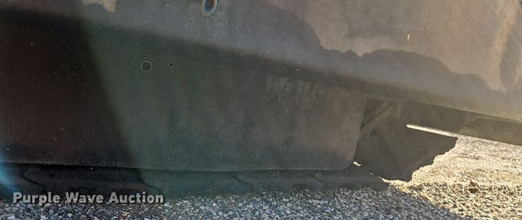 image for item DT7649 Bomag BF815 paver