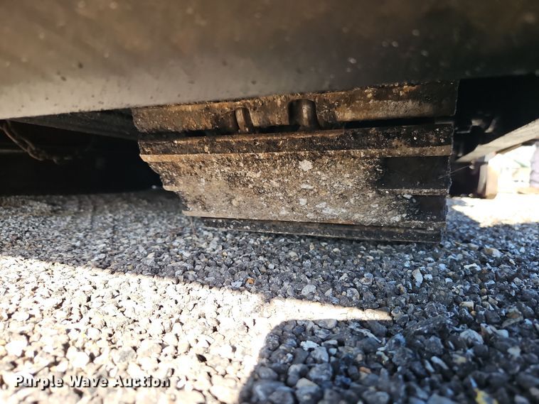 image for item DT7649 Bomag BF815 paver