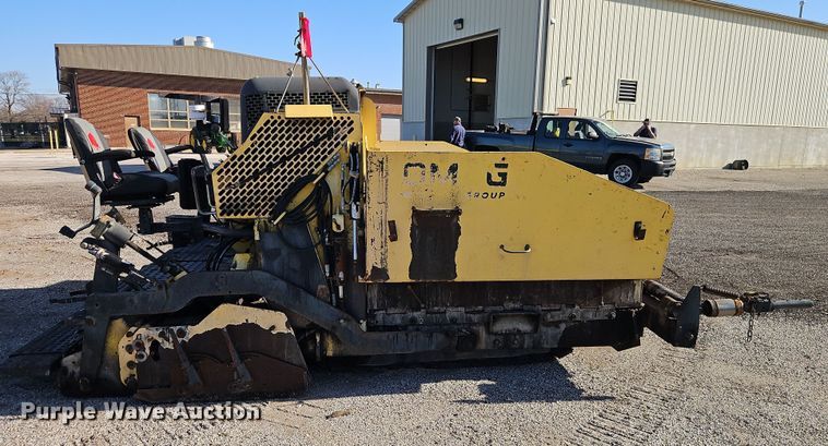 image for item DT7650 Bomag BF815 paver