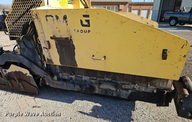 image for item DT7650 Bomag BF815 paver