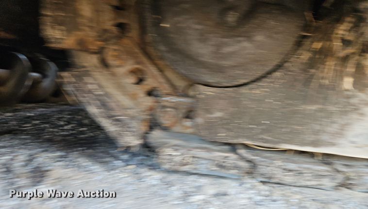 image for item DT7650 Bomag BF815 paver