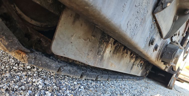 image for item DT7650 Bomag BF815 paver