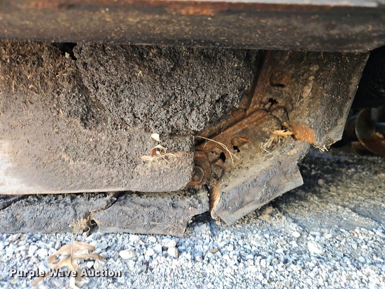 image for item DT7650 Bomag BF815 paver