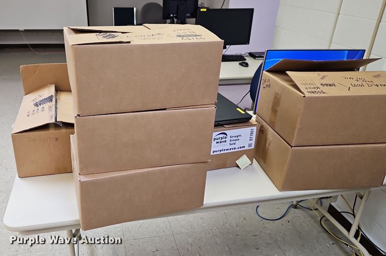 image for item DT7651 (33) laptops