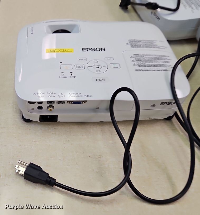 image for item DT7652 EPSON (3) Epson projectors 