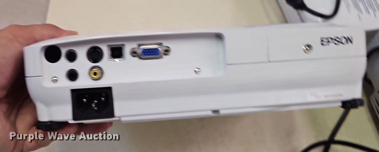 image for item DT7652 EPSON (3) Epson projectors 