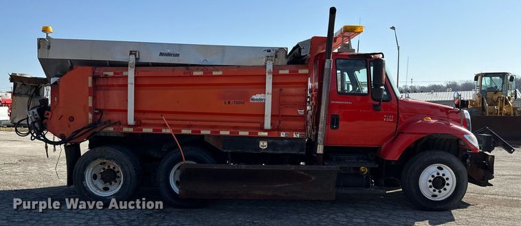 image for item ED4015 2007 International 7400 dump truck