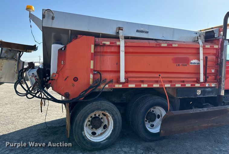 image for item ED4015 2007 International 7400 dump truck