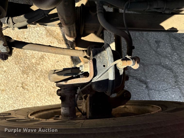 image for item ED4015 2007 International 7400 dump truck