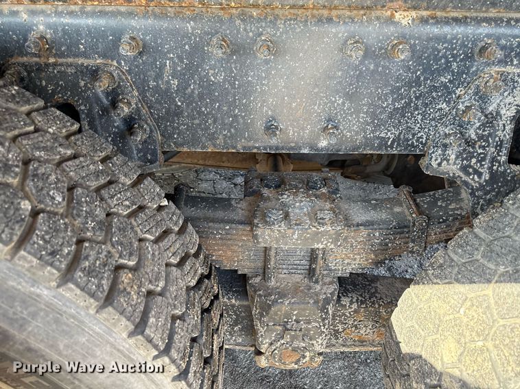 image for item ED4015 2007 International 7400 dump truck