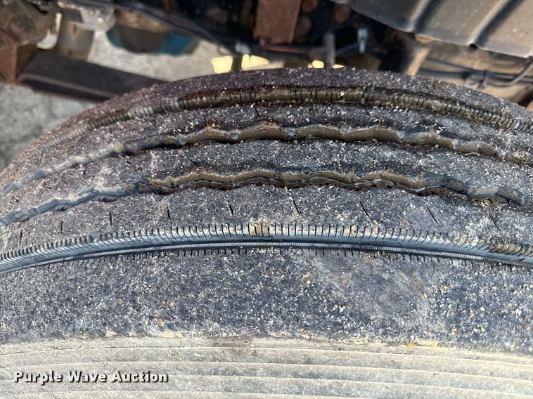 image for item ED4015 2007 International 7400 dump truck