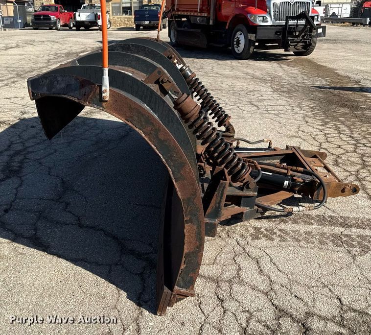 image for item ED4015 2007 International 7400 dump truck