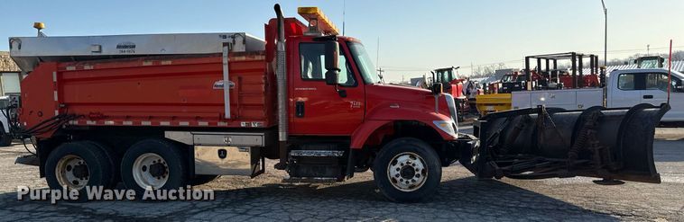 image for item ED4016 2007 International 7400 dump truck