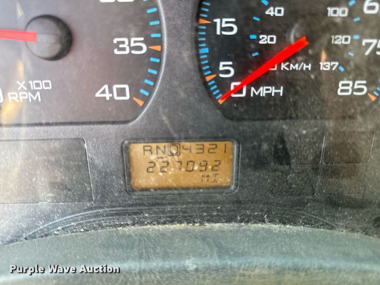 image for item ED4016 2007 International 7400 dump truck