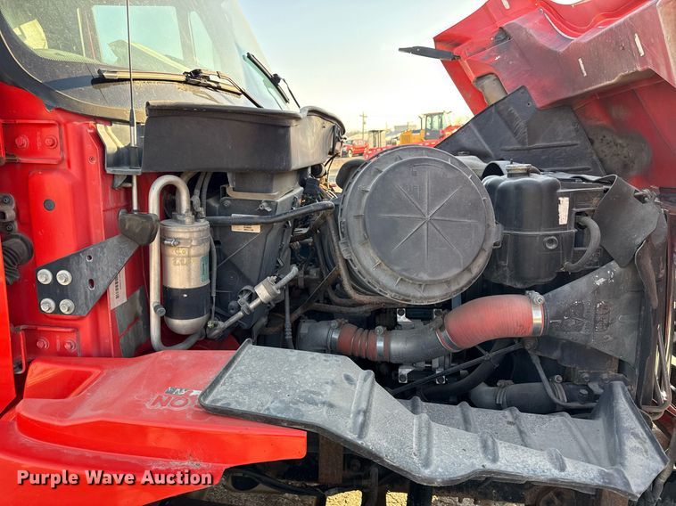 image for item ED4016 2007 International 7400 dump truck