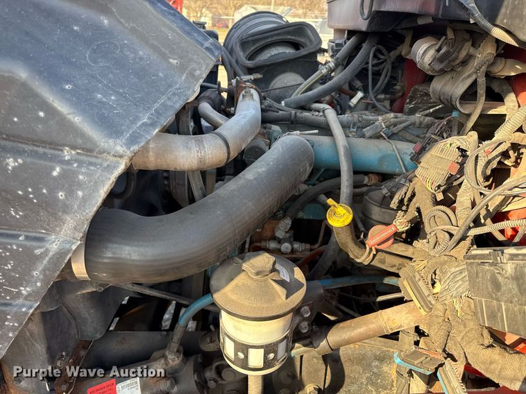 image for item ED4016 2007 International 7400 dump truck