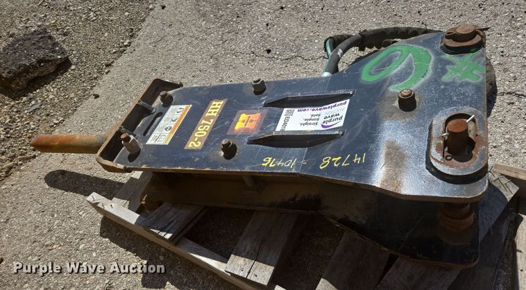 image for item ED4018 Huskie HH 750-2 breaker