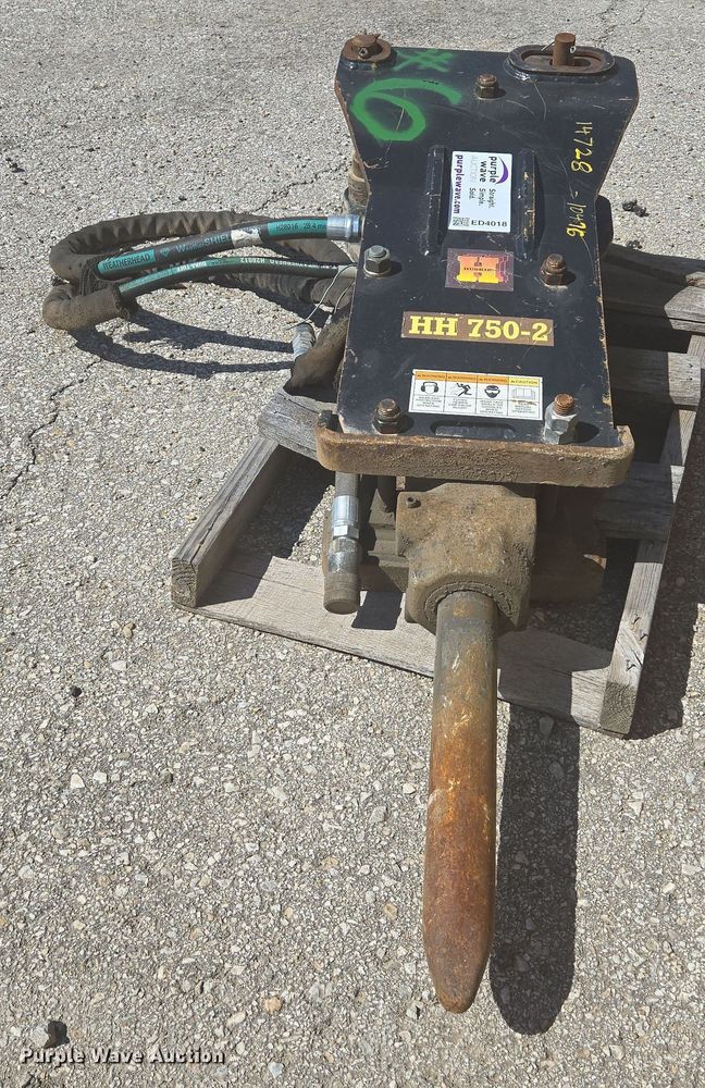 image for item ED4018 Huskie HH 750-2 breaker