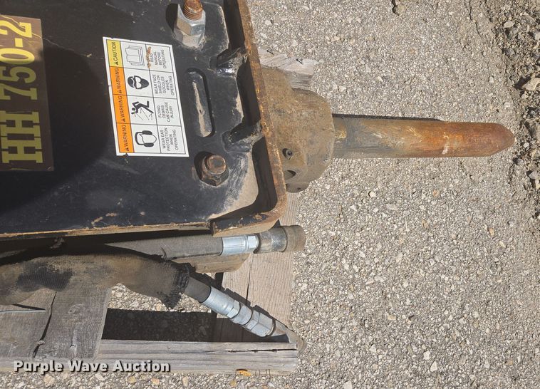 image for item ED4018 Huskie HH 750-2 breaker