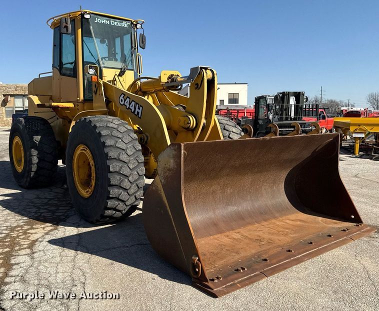 image for item ED4032 2002 John Deere 644H wheel loader