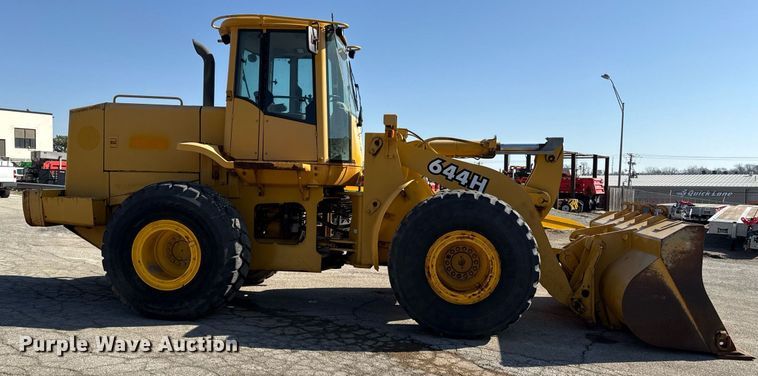 image for item ED4032 2002 John Deere 644H wheel loader