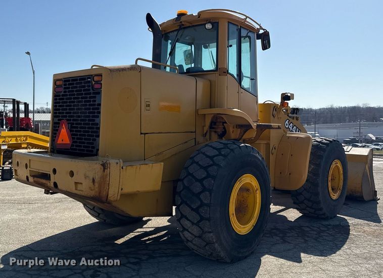 image for item ED4032 2002 John Deere 644H wheel loader