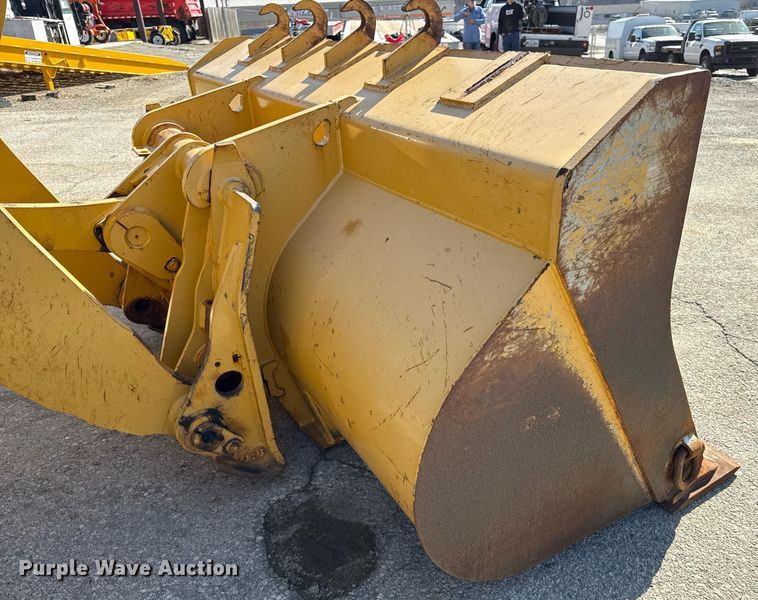 image for item ED4032 2002 John Deere 644H wheel loader