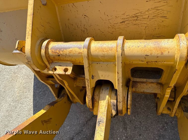 image for item ED4032 2002 John Deere 644H wheel loader