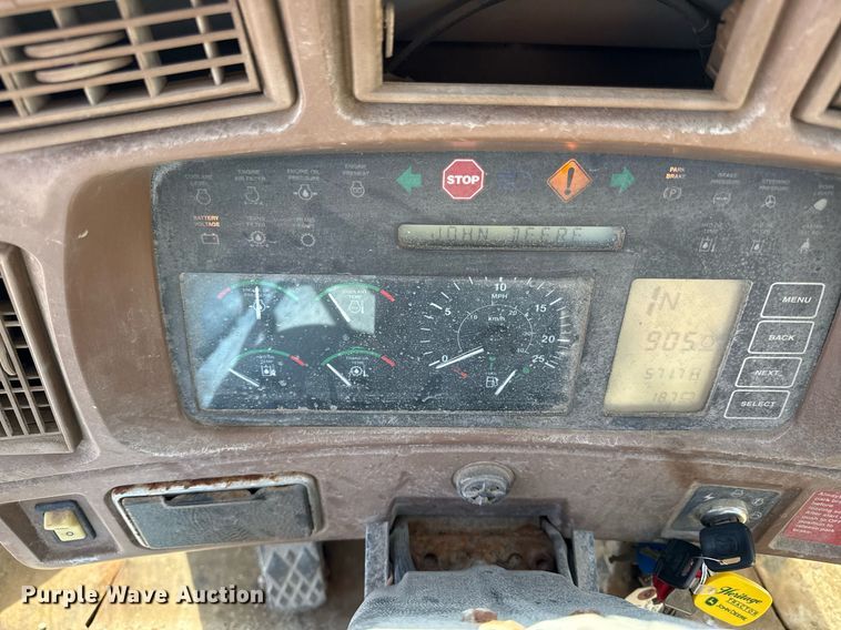 image for item ED4032 2002 John Deere 644H wheel loader