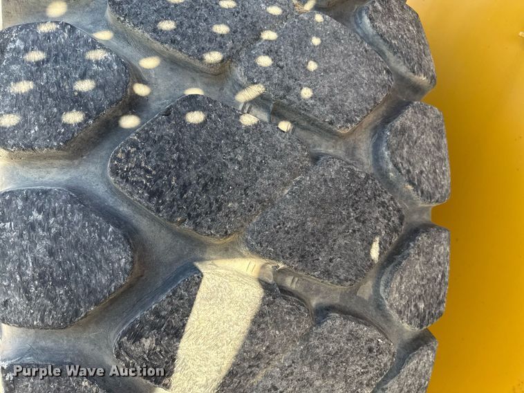 image for item ED4032 2002 John Deere 644H wheel loader