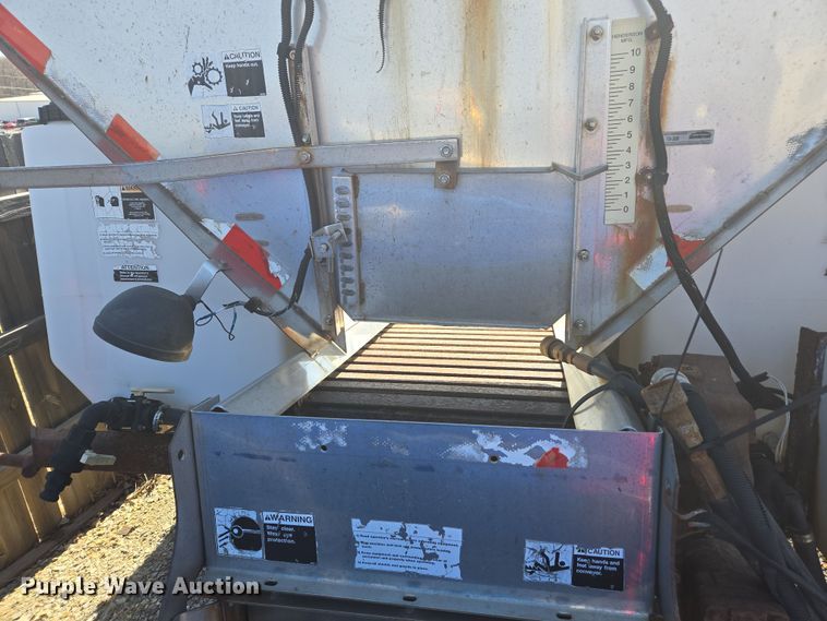 image for item ED4034 Henderson spreader