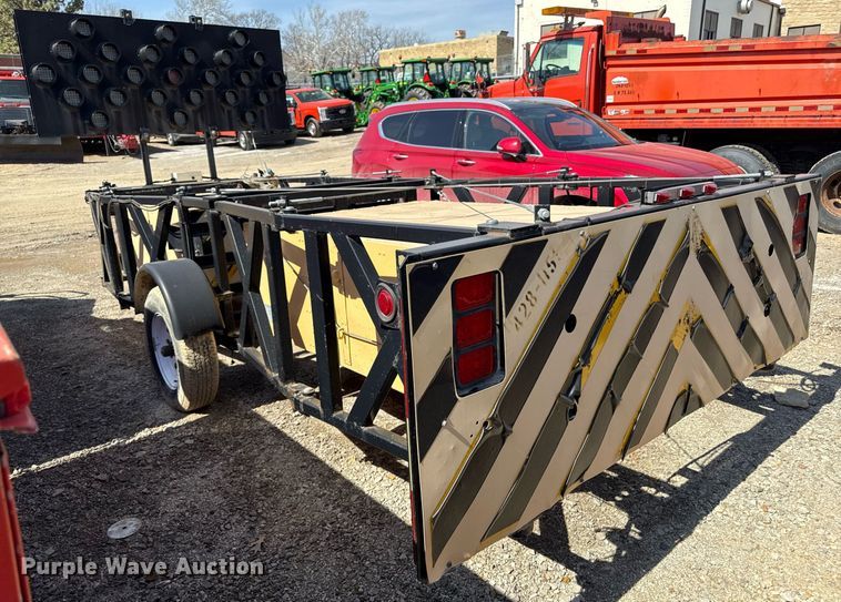 image for item ED4035 2008 Energy Absorption System arrow board trailer